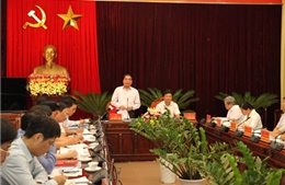 Đồng chí Lê Hồng Anh làm việc tại tỉnh Bắc Ninh